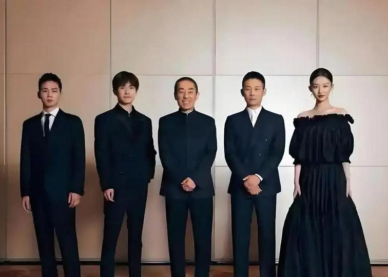 金鸡奖一落幕，华语电影圈四大阵营就彻底“摊牌”了！

第一阵营：以郭帆、饺子、吴