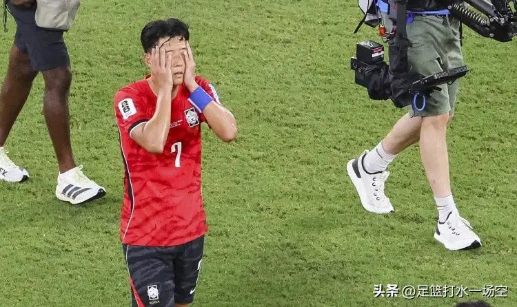 韩国队出局了，出来混，迟早要还的！
无论最终结果如何，这支自诩“亚洲之光”的球队