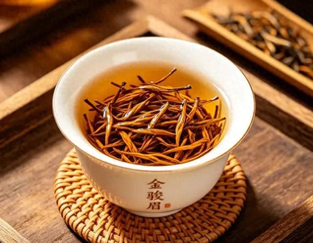 红茶怎么选？老茶客都说好的这五款，从口粮到送礼全齐了