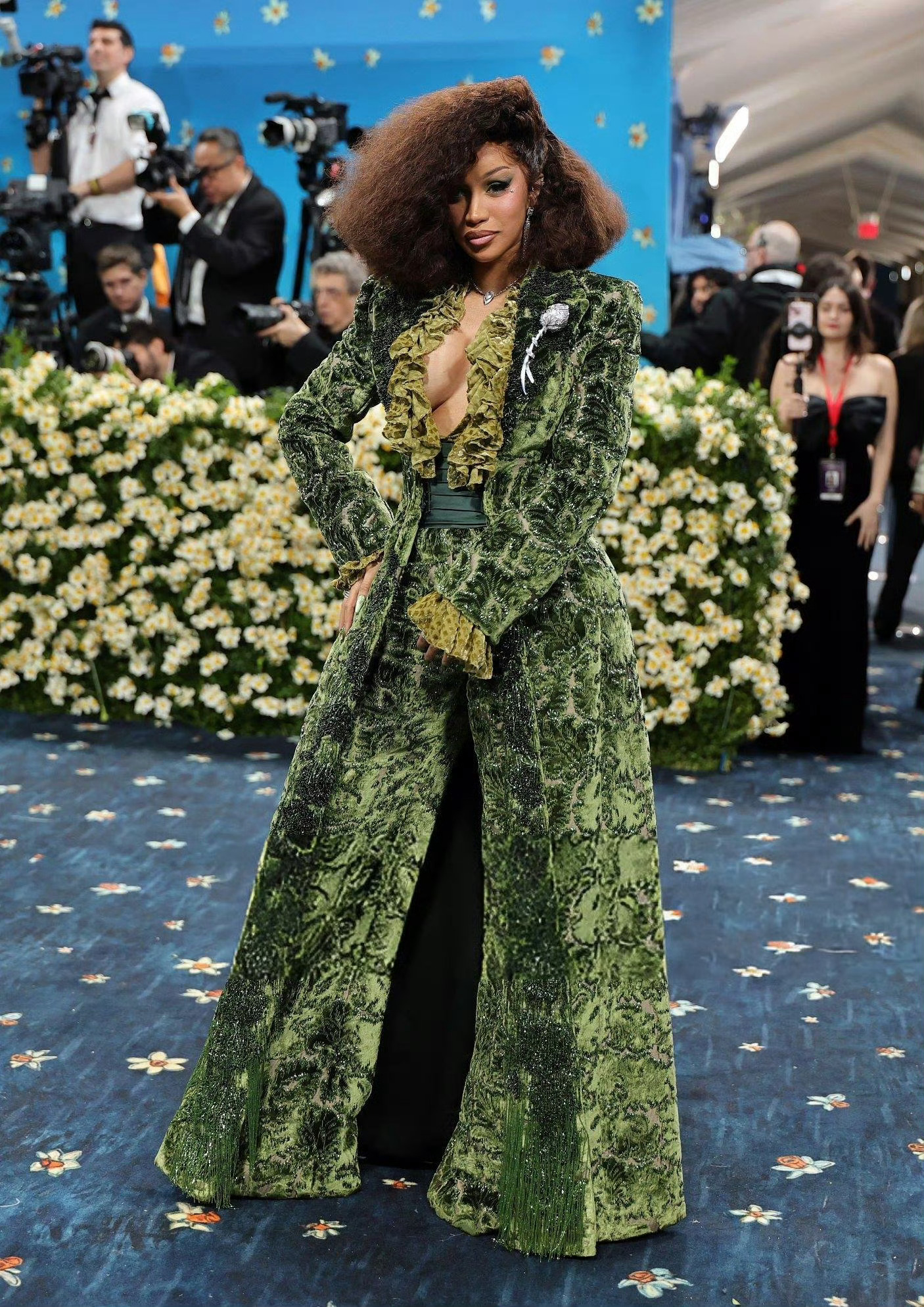 MetGala红毯卡姐Cardi B亮相Met Gala红毯！ ​​​