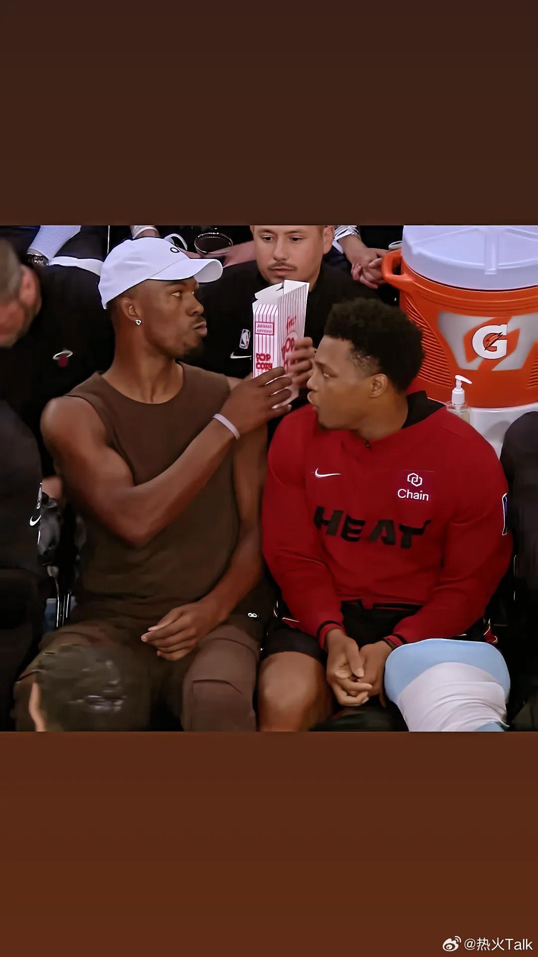 巴特勒晒图给洛瑞庆生🎂离开热火后，前队友渐行渐远，但他和洛瑞，从没断过联系巴特