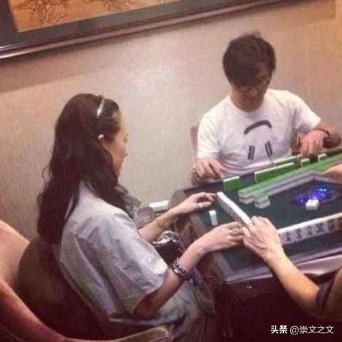 大盘已经失真？的确，大盘因为后续大量发现的高价股而失真。大量的大股东减持、转融通