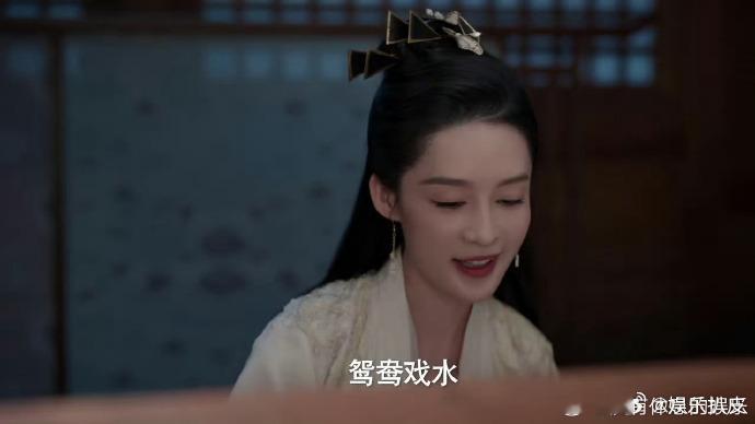 #林婉儿绣的鸳鸯# 哈哈林婉儿的鸳鸯有点“大鹅”风，不过正是这份真实与可爱，让我