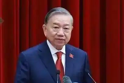 越南正在失去一张吃了几十年的“地理红利牌”。很多人以为，广西不过是修了一条运河，