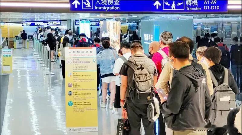 台发布“陆港澳旅游橙色警示”被打脸   台湾人赴陆港澳人数大幅增加

在大陆今年