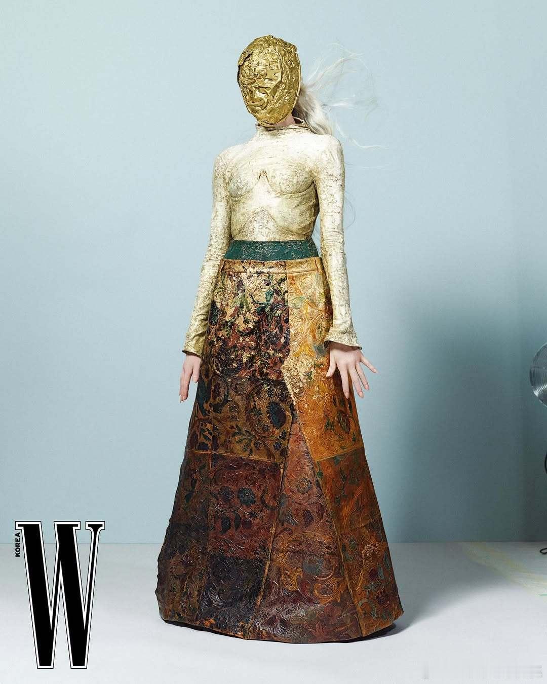 Maison Margiela、Robert Wun 25秋冬高定由超模Kris