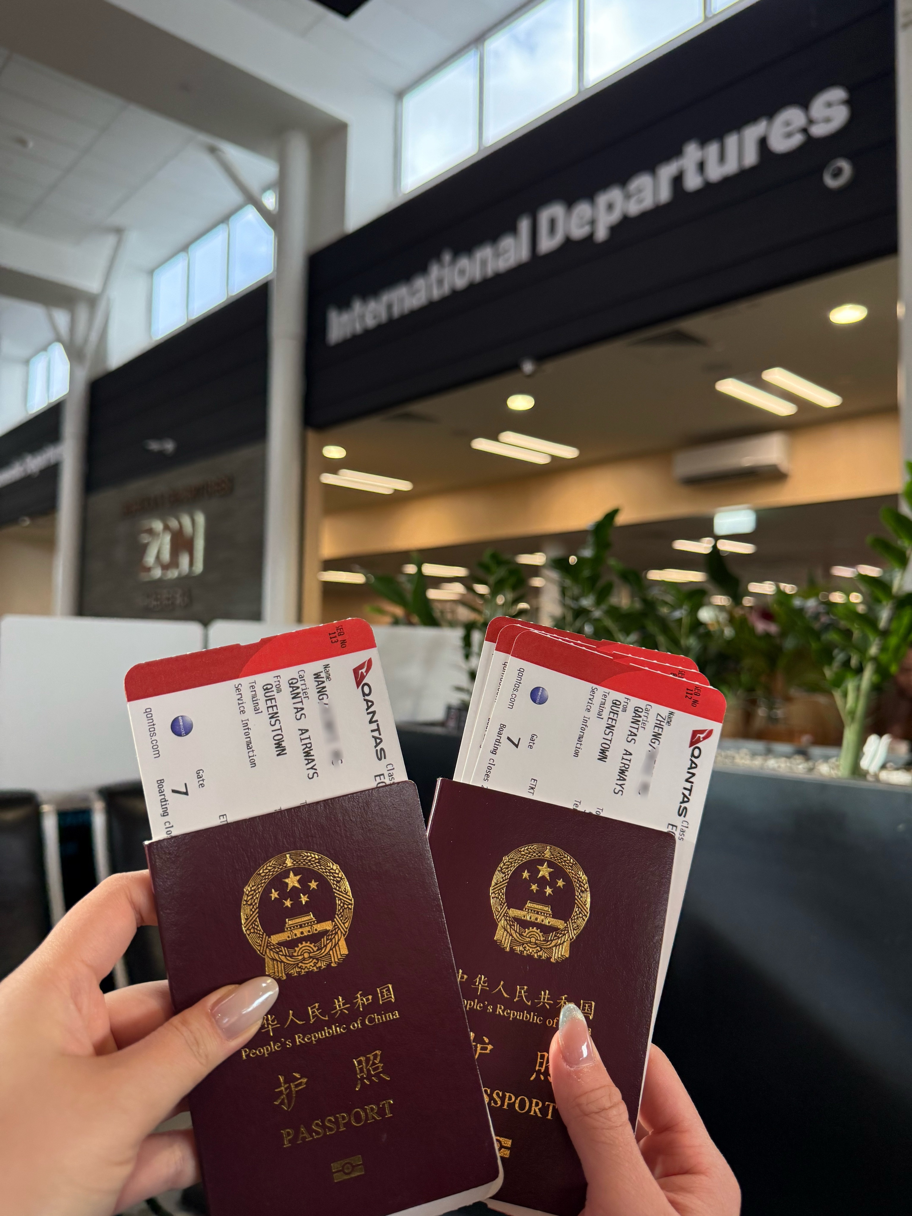 不敢想我今天就要离开新西兰了新西兰是我迄今去旅游第一个不舍得走的地方风景真的太美