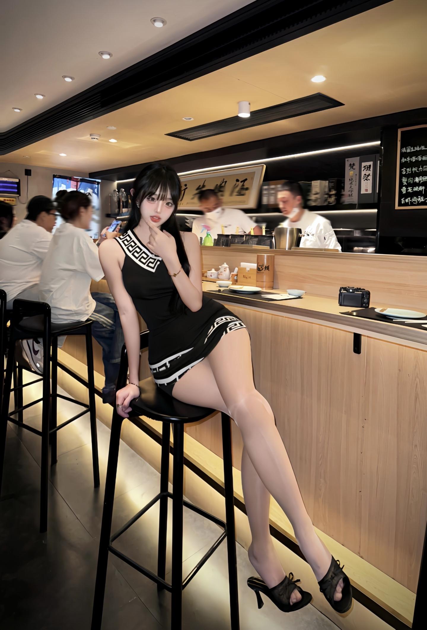 人类只会爱上满足自己欲望的对象。
