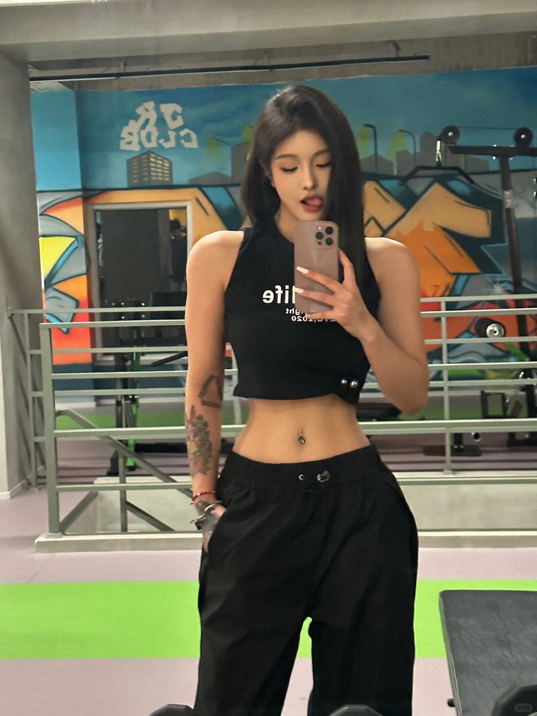 妹妹一个人吗[偷笑R]