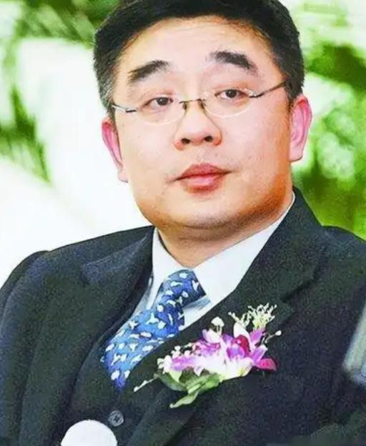 复旦大学钱文忠教授，撕开了中国社会当下最大的遮羞布，振聋发聩！他说：“我们的社会