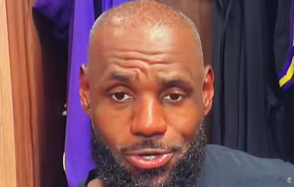 湖人战胜勇士詹姆斯谈东里伤停：他俩对我们意义重大，一直牵挂着他们NBA常规赛继续