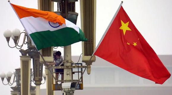 印度关于中印边界谈判提出的交易条件，要求中国放弃藏南和阿克赛钦这两块战略要地，换