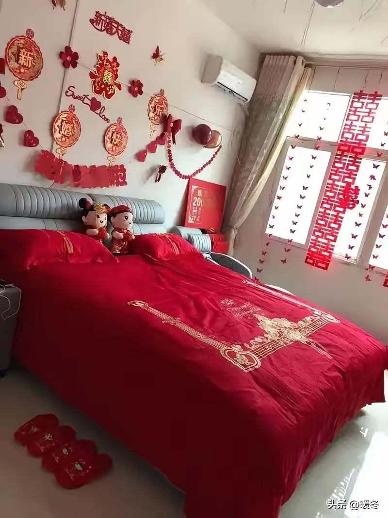 结婚三十天，就为谁洗碗这点破事儿，直接离婚！
两口双双上班赚钱
每天工作一样辛苦