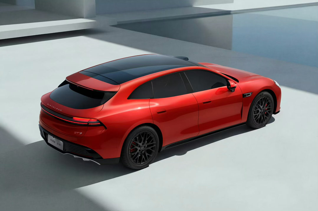 此前启境GT7亮相，很多人被它的颜值所折服！但殊不知它百万级神颜背后，还有超强的