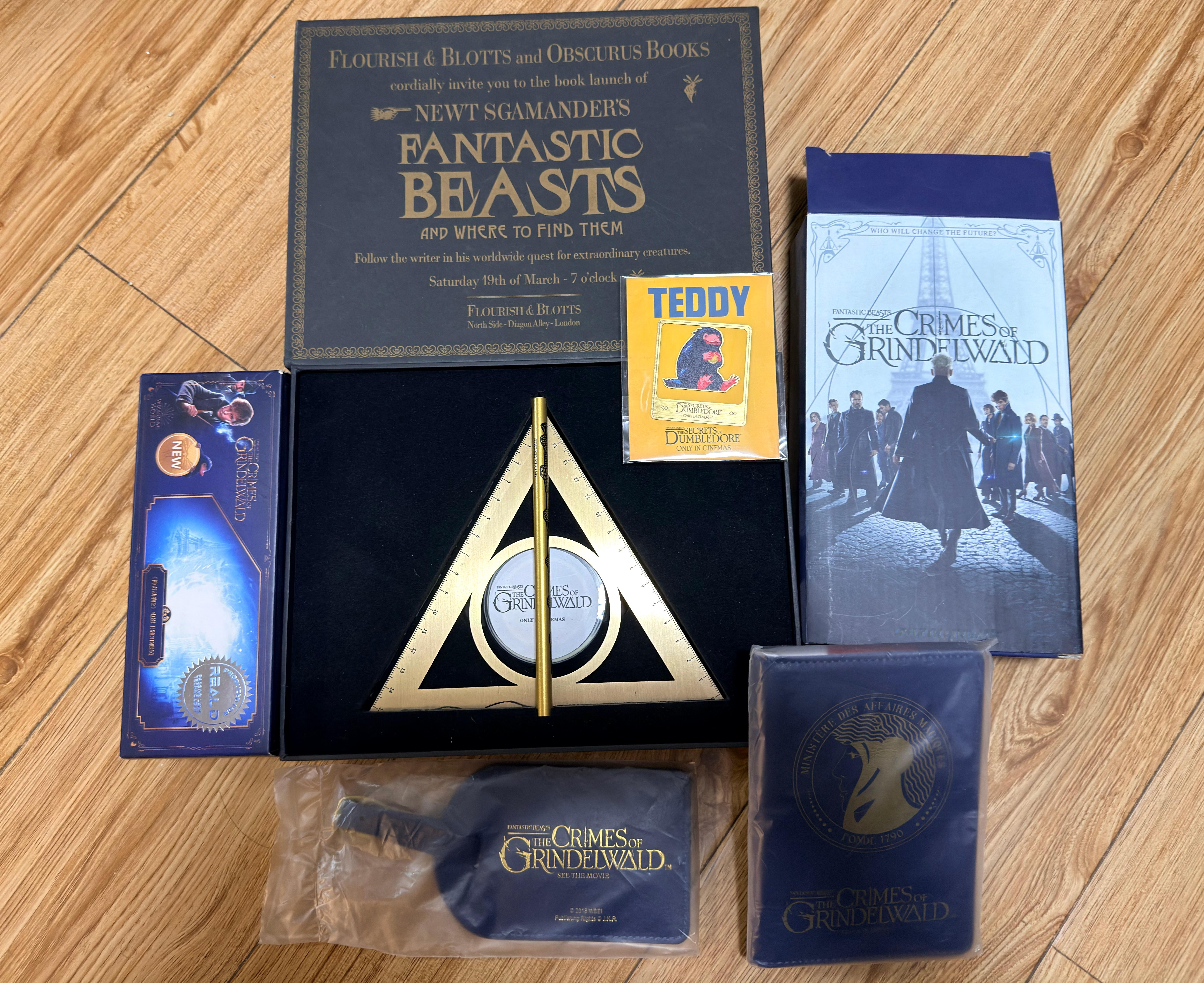 不定时福利，随便，抽1位巫师送《神奇动物》正版周边一套，明天平台开奖~（包括文具