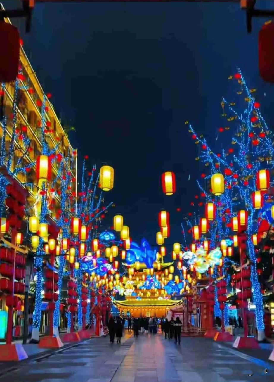 春晚分会场——宜宾，年味十足，你喜欢吗？[比心]
 
当央视春晚的镜头对准宜宾这