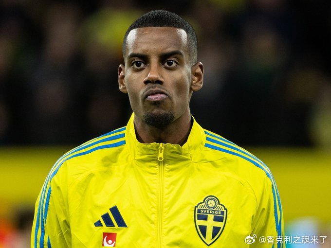 斯洛特谈伊萨克与瑞典国家队的征召事宜："如果现在问我，我会说预计伊萨克不会前往瑞