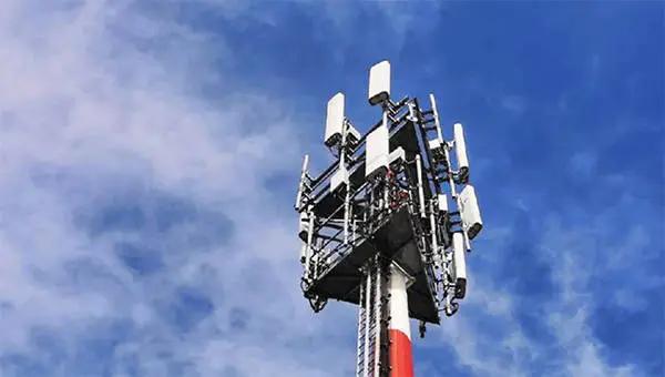 英国花44亿，拆掉中企设备。德国花165亿拆掉设备。
德国正在为拆除华为网络设备