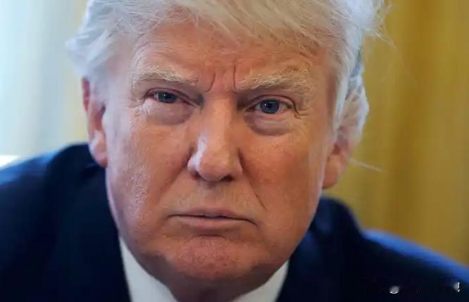 中国敢不敢登船查美国运往台湾的军火，美国在赌中国不敢。如果我国真敢查美国运往台湾