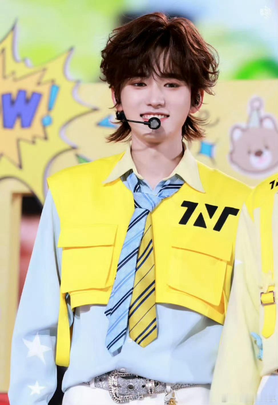   开口瞬间拿捏全场！音准在线稳稳定调，温柔又有力量的声线超治愈，听得舒服又上头