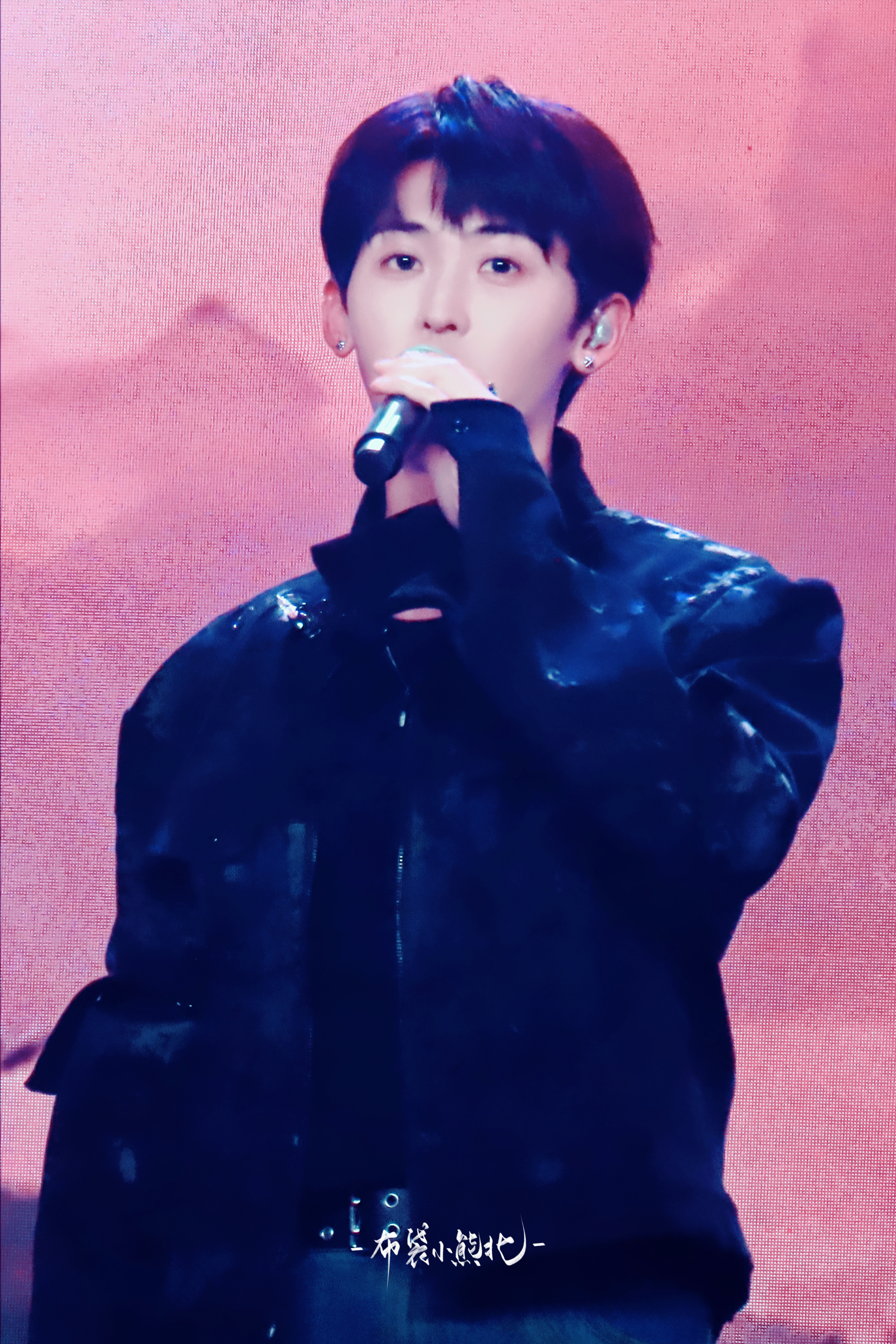 唐九洲🧡愚人节站姐团建 𝟮𝟲𝟬𝟭𝟭𝟳𝗖𝗵𝗮𝗻𝗴𝘀𝗵?