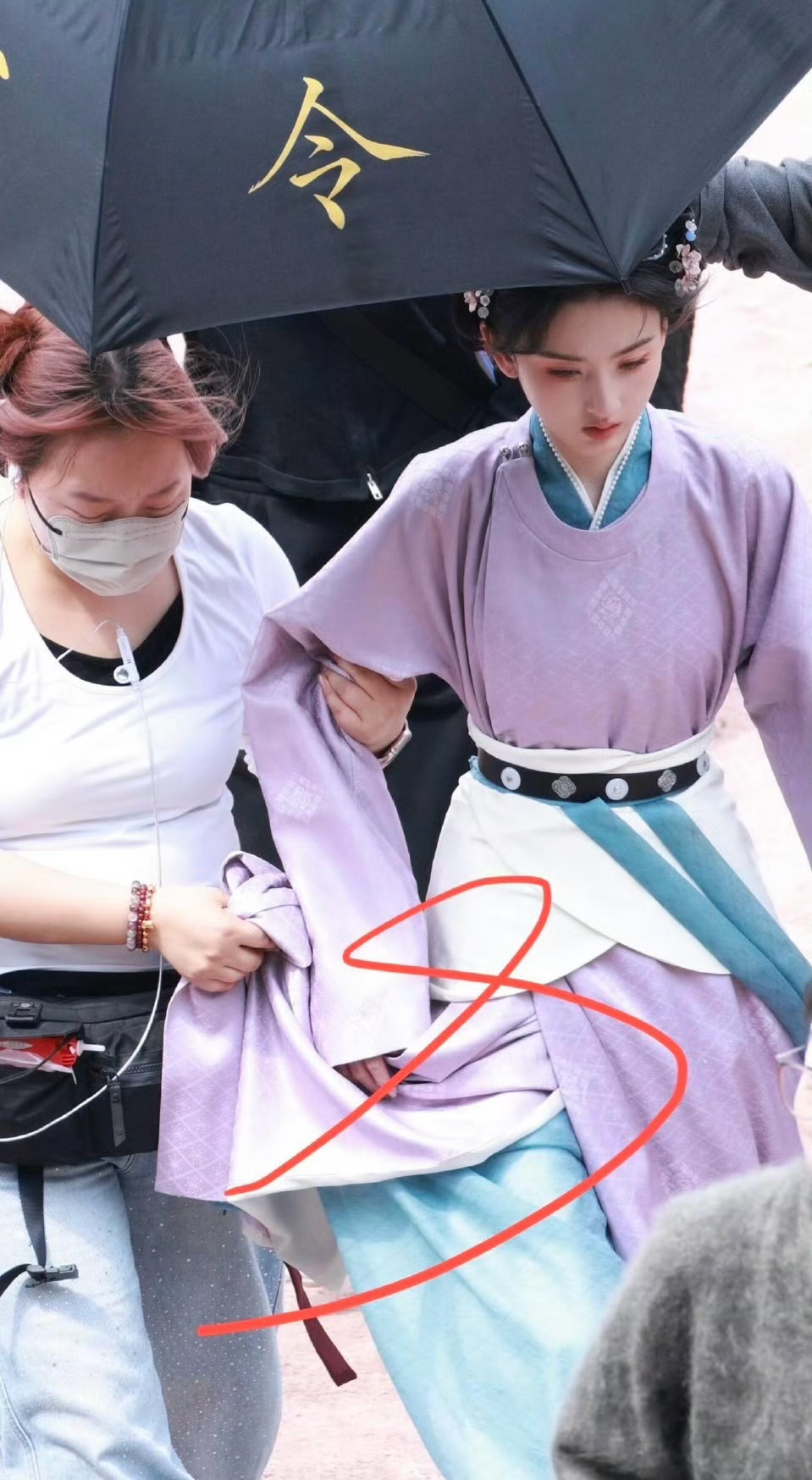 窝家俏美厨娘吴蒖蒖宋祖儿司宫令出妆路透