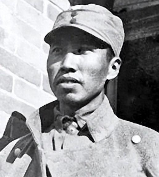 左权曾被留党察看的原因及相关问题，为什么直到1982年这一决定才被撤销呢？
19
