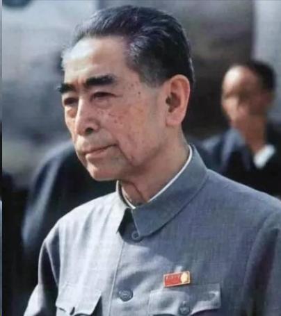 一次国宴时，外宾刁难周总理:您见过世界上最漂亮的女人吗?周总理听后微微一笑，淡定