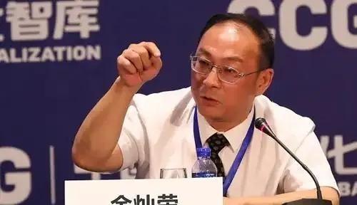 金灿荣教授说的没错，中国不要再要求日本对侵华战争进行道歉了，人家不同意，强扭的瓜