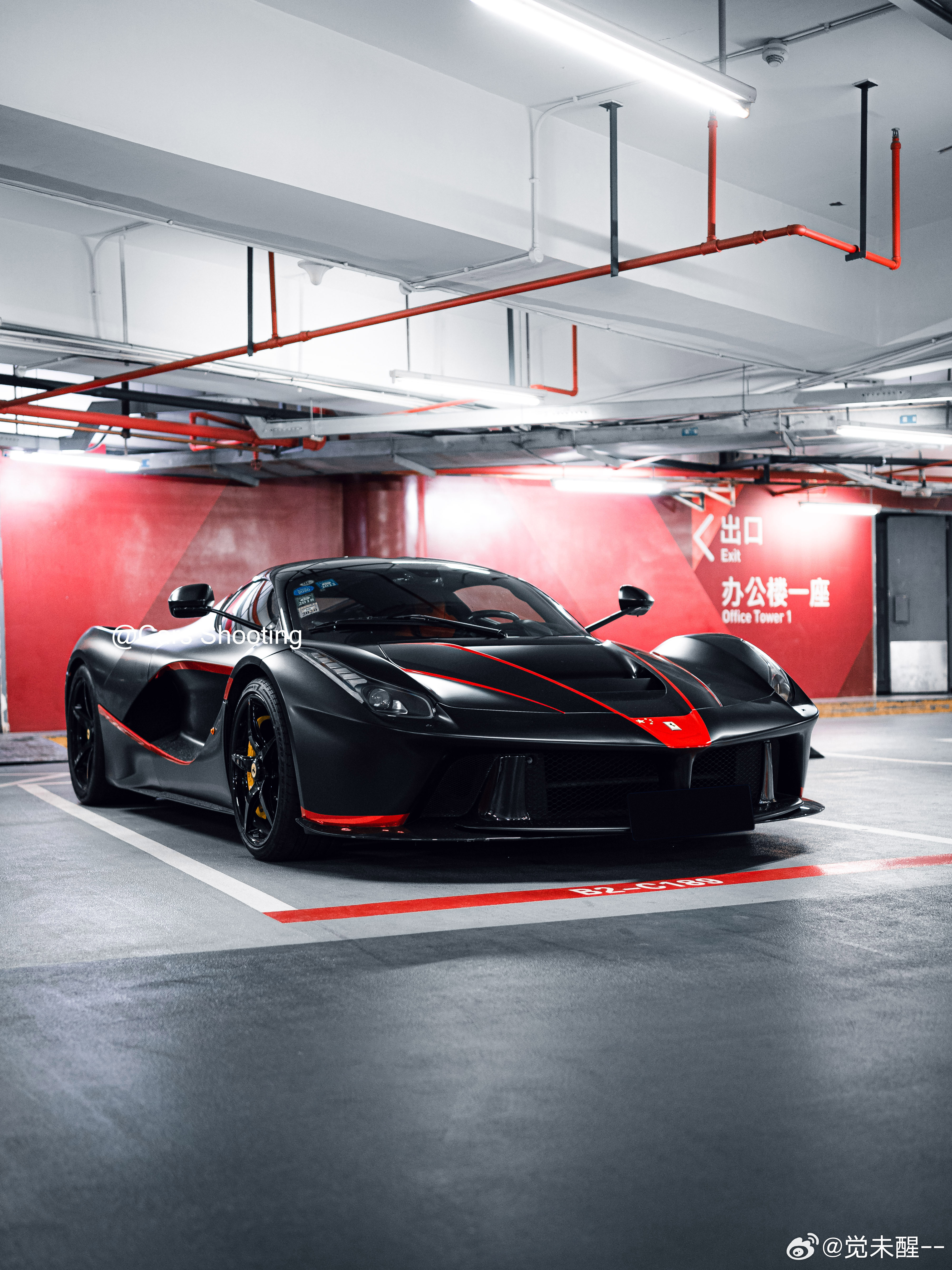LaFerrari🇨🇳​​​ ​​​