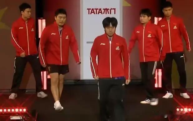 2026年5月10日晚，伦敦温布利体育馆，中国男乒以总比分3比0击败日本队，第2