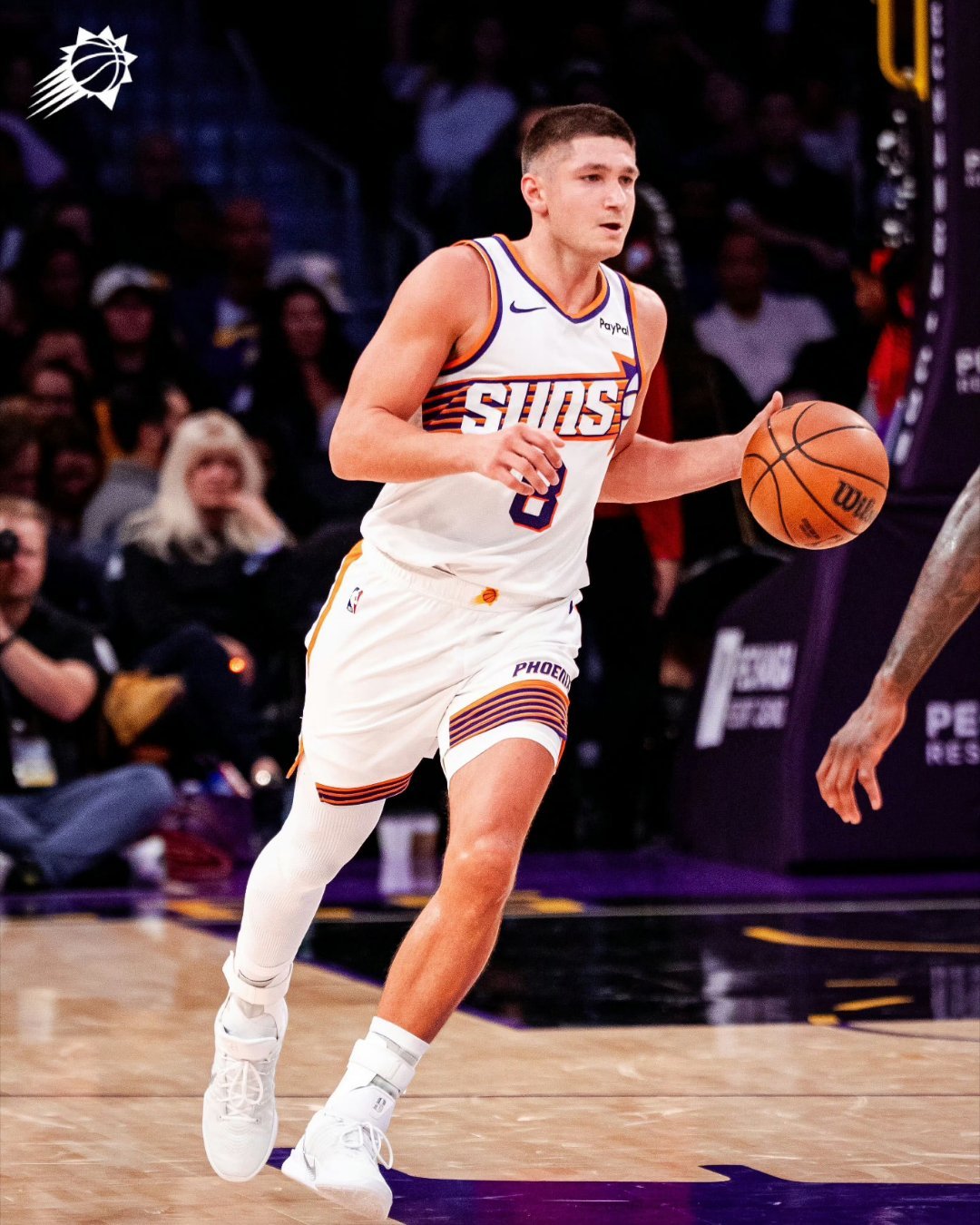 奥特：今天的计划本是让主力轮换找找比赛节奏，但格雷森阿伦的受伤打破了原定计划，所