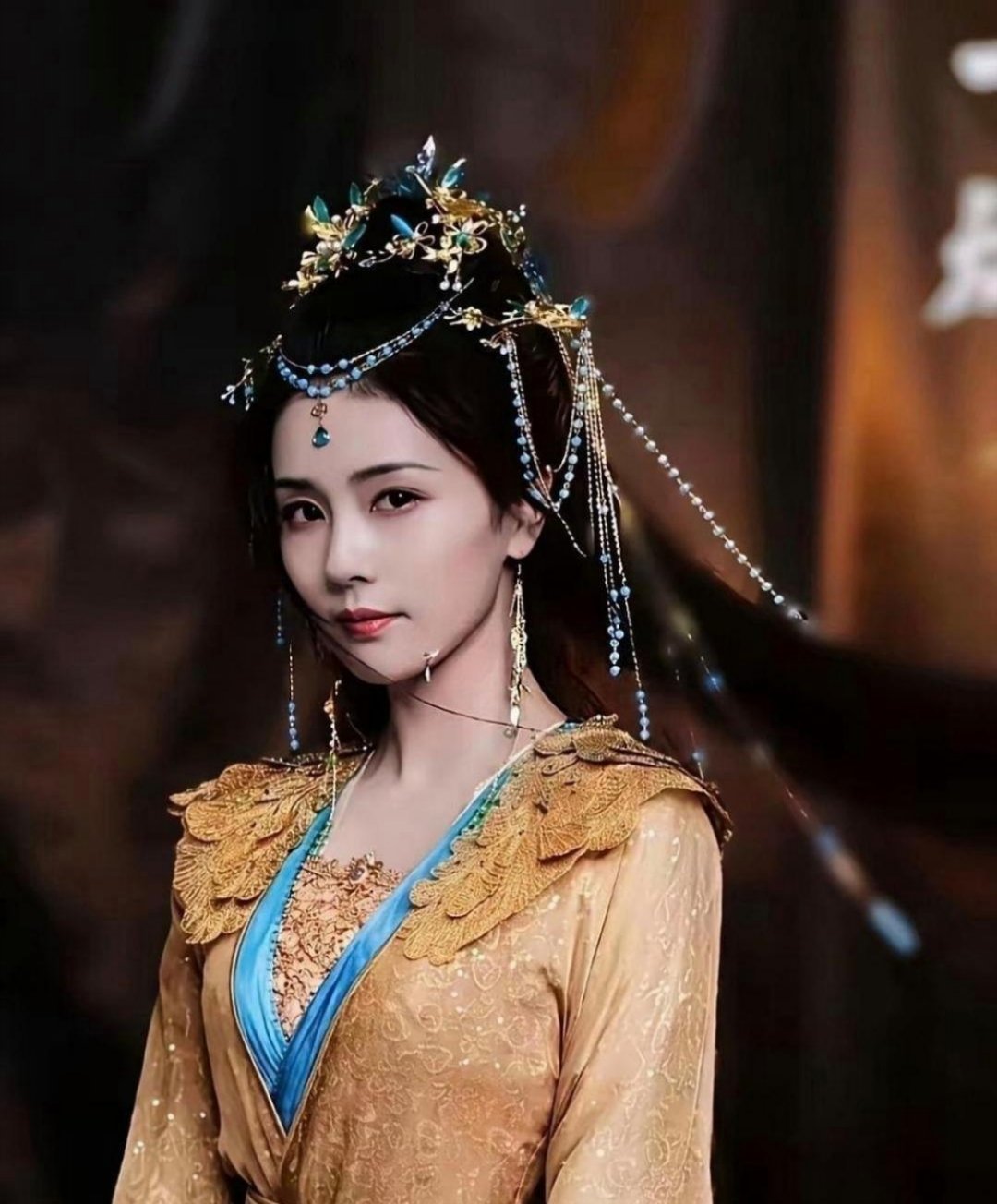 这套戏服，短国的各大短剧都要穿烂了啊 