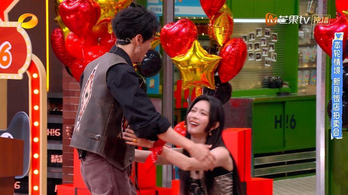 孟子义曾舜晞吵架曾舜晞哭了陈伟霆也嗑孟子义曾舜晞 孟子义曾舜晞吵架曾舜晞哭了，陈