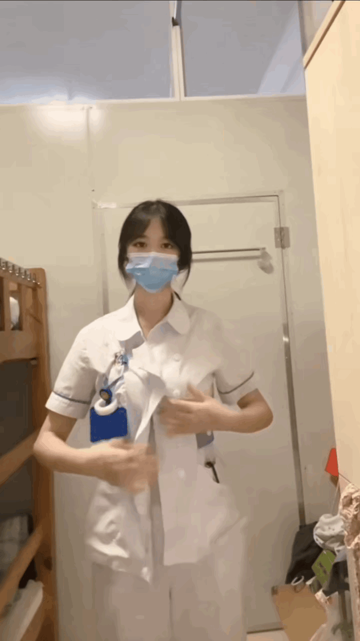 下班后的自由穿搭 
