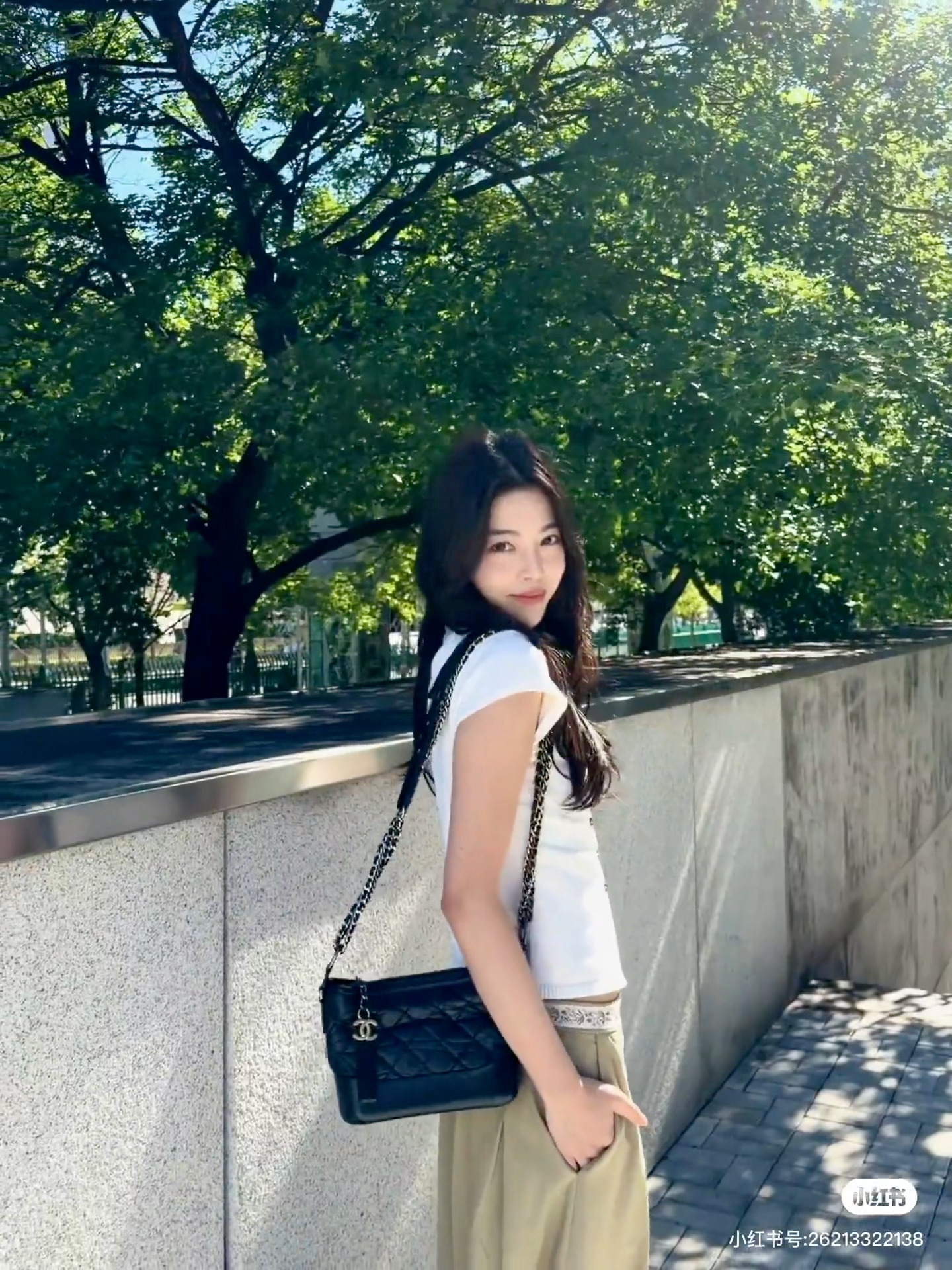 内娱你颤动吧，我们小蛇蛇秀秀带着他的大动图走来了 