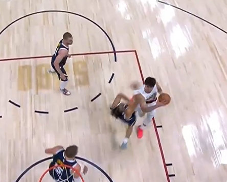 嚯，太阳从西边儿出来了~开拓者VS掘金