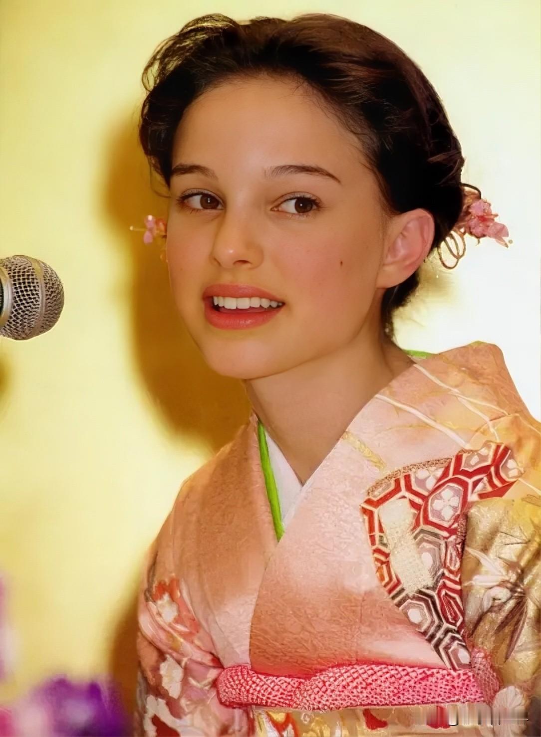 娜塔莉·波特曼官宣三胎啦✨
聪慧顶级的犹太美人，果然智商颜值双天花板
有钱有眼界