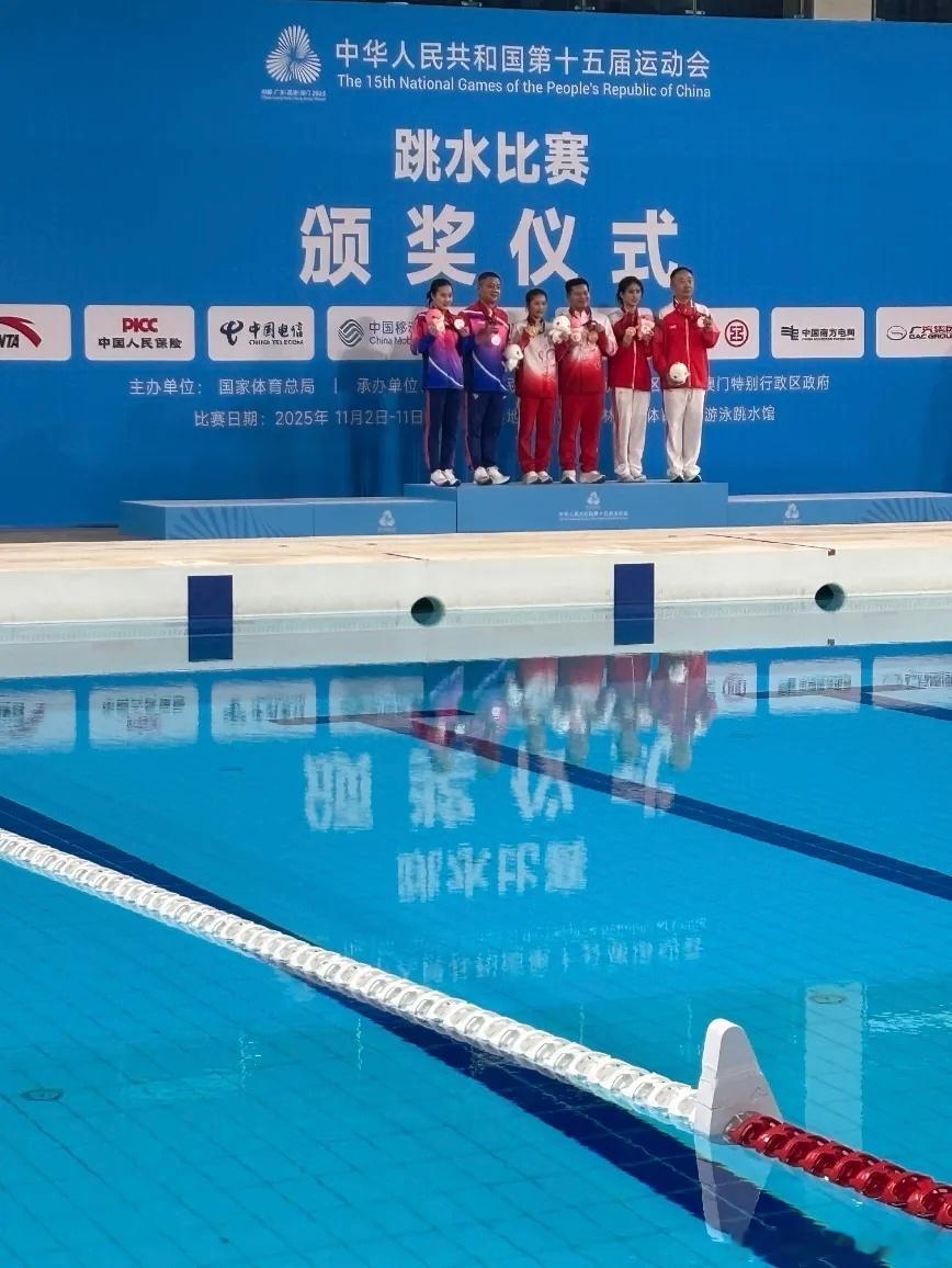 全运会广东队跳水第三金 广东跳水队十五运第三金到手！全红婵新搭档王伟莹夺冠，曾称