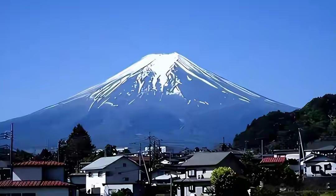 前车之鉴血淋淋！富士山，就算喷发也绝不接纳日本难民
 
富士山火山预警持续拉响，