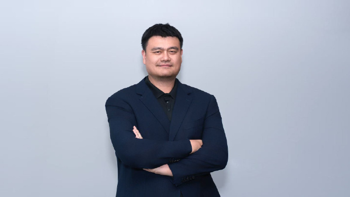 姚明为蔚来ES9首席体验官5月27日，蔚来正式宣布，姚明成为科技行政旗舰SUV蔚