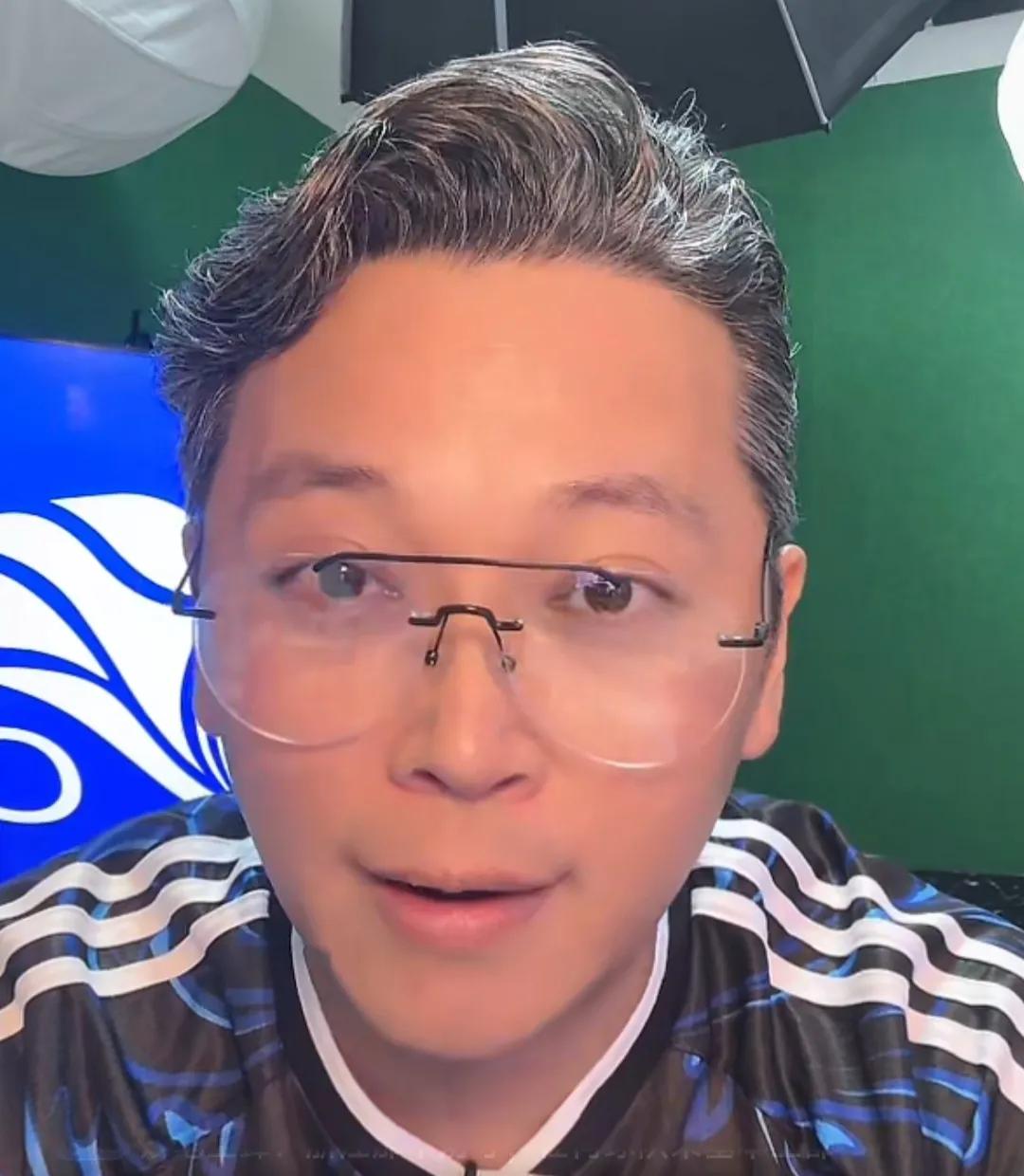 解说员周亮认为上海海港对阵辽宁铁人的比赛不会再有那么好的运气了。
周亮认为，上海