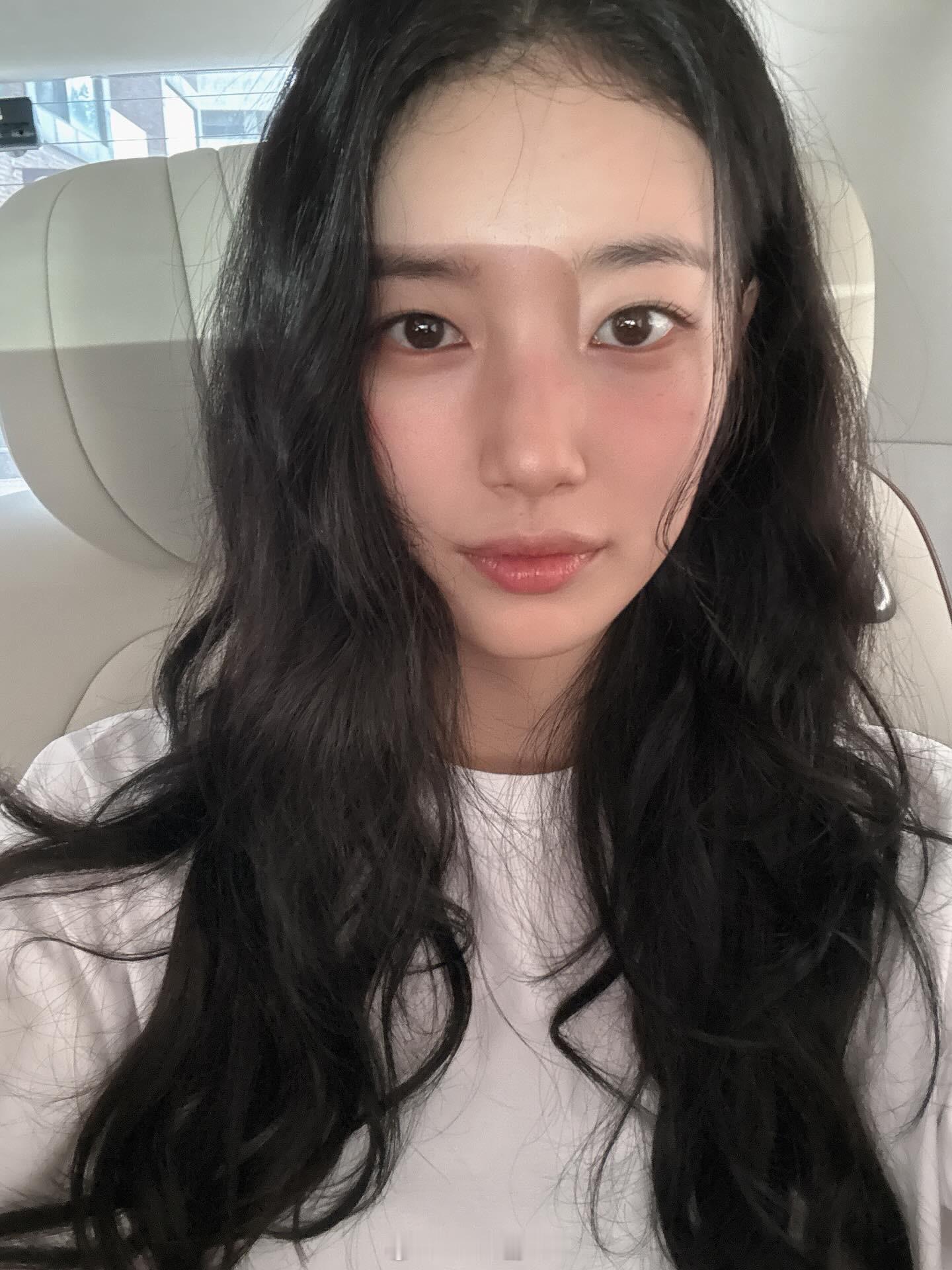 裴秀智ins更新 ​​​