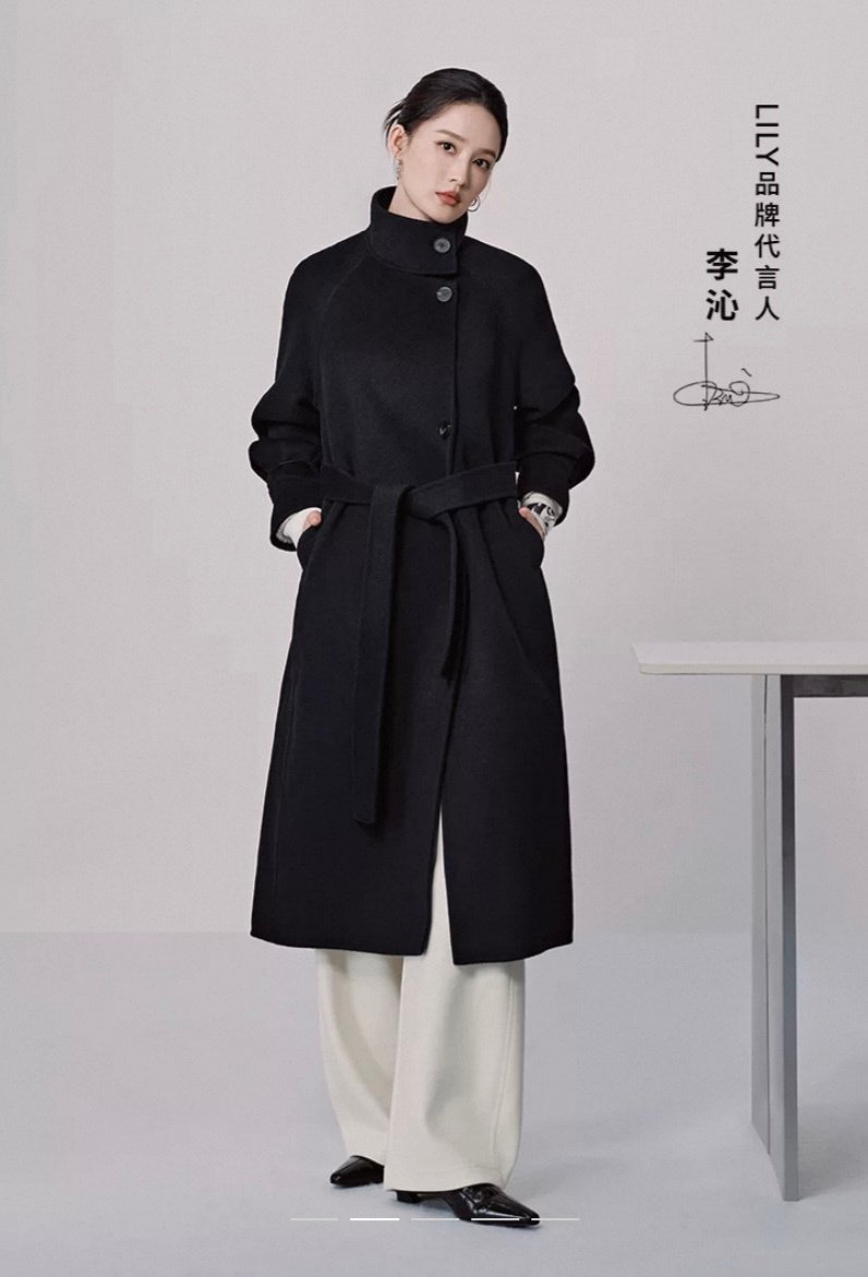 LILY品牌代言人李沁这张脸实在伟大[舔屏] ​​​
