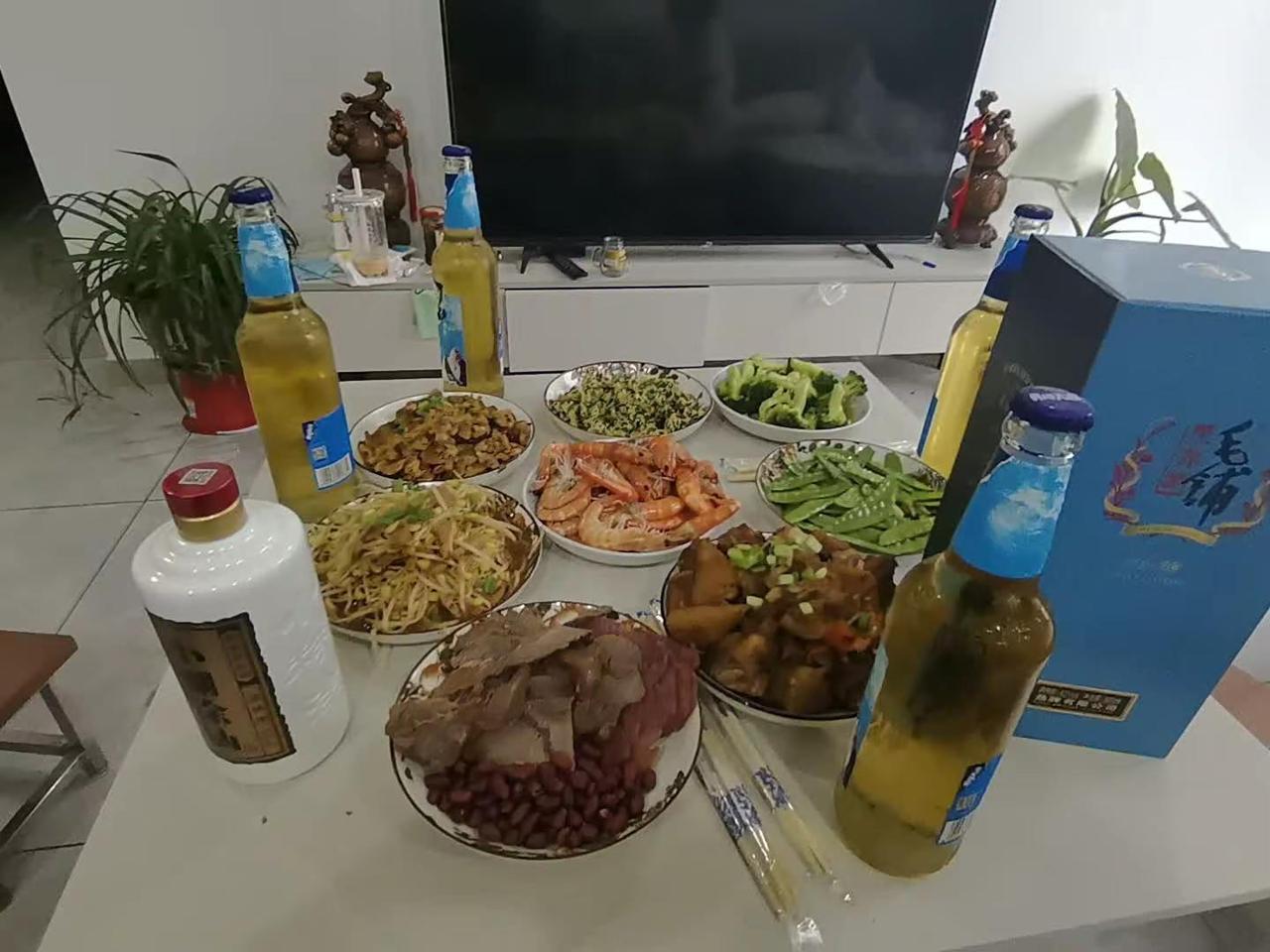 孙先生生日快乐🎂🎂，祝你一年更比一年好，脾气一年更比一年爆