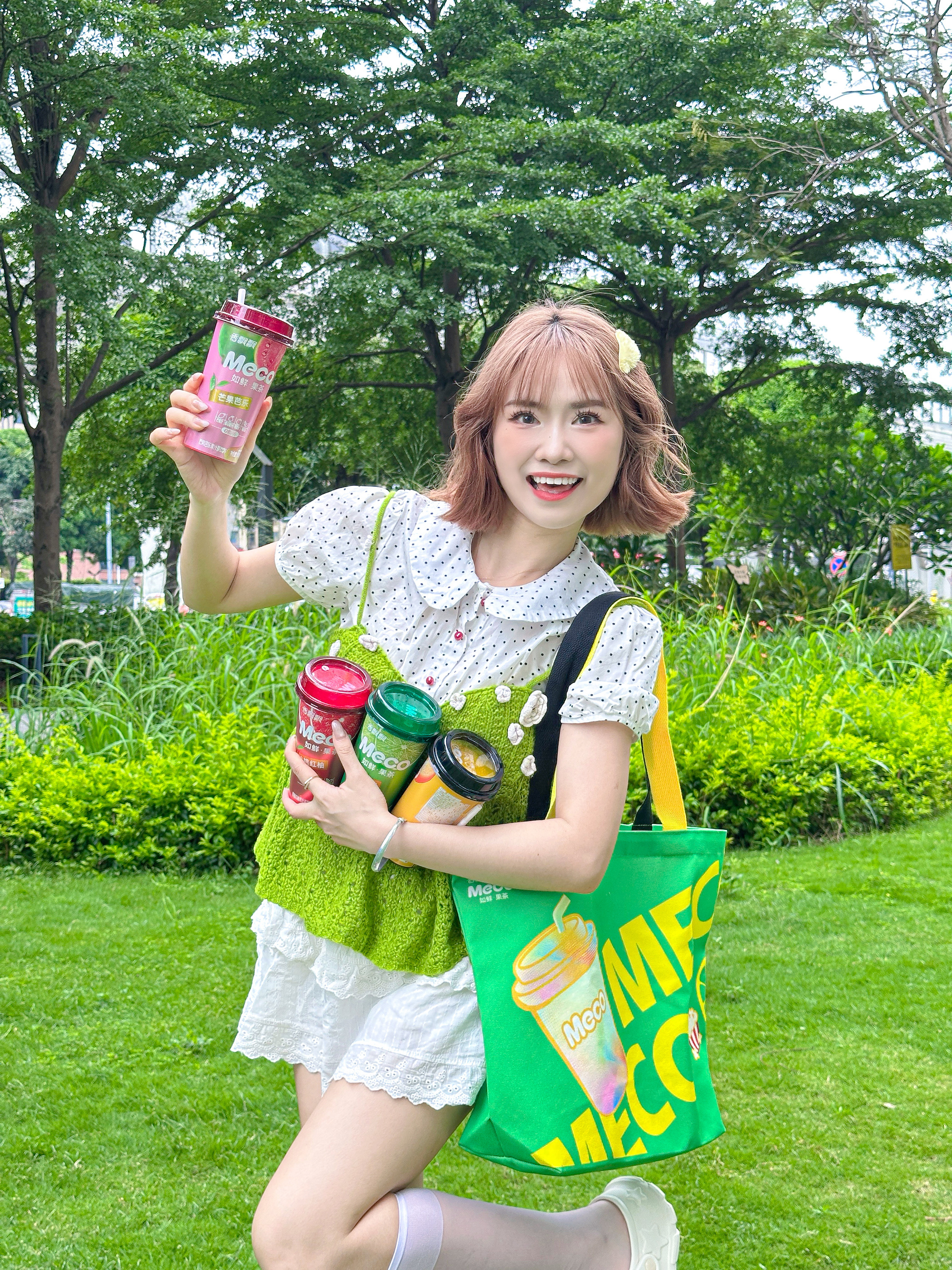 谁还不知道时代少年团官宣代言香飘飘Meco啦！本追星特种兵火速出击，不仅囤满了超