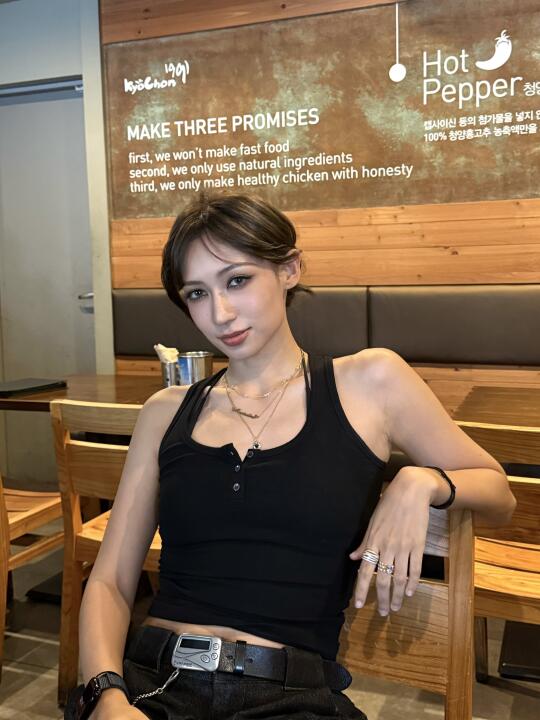 第一次这么帅 有点紧张