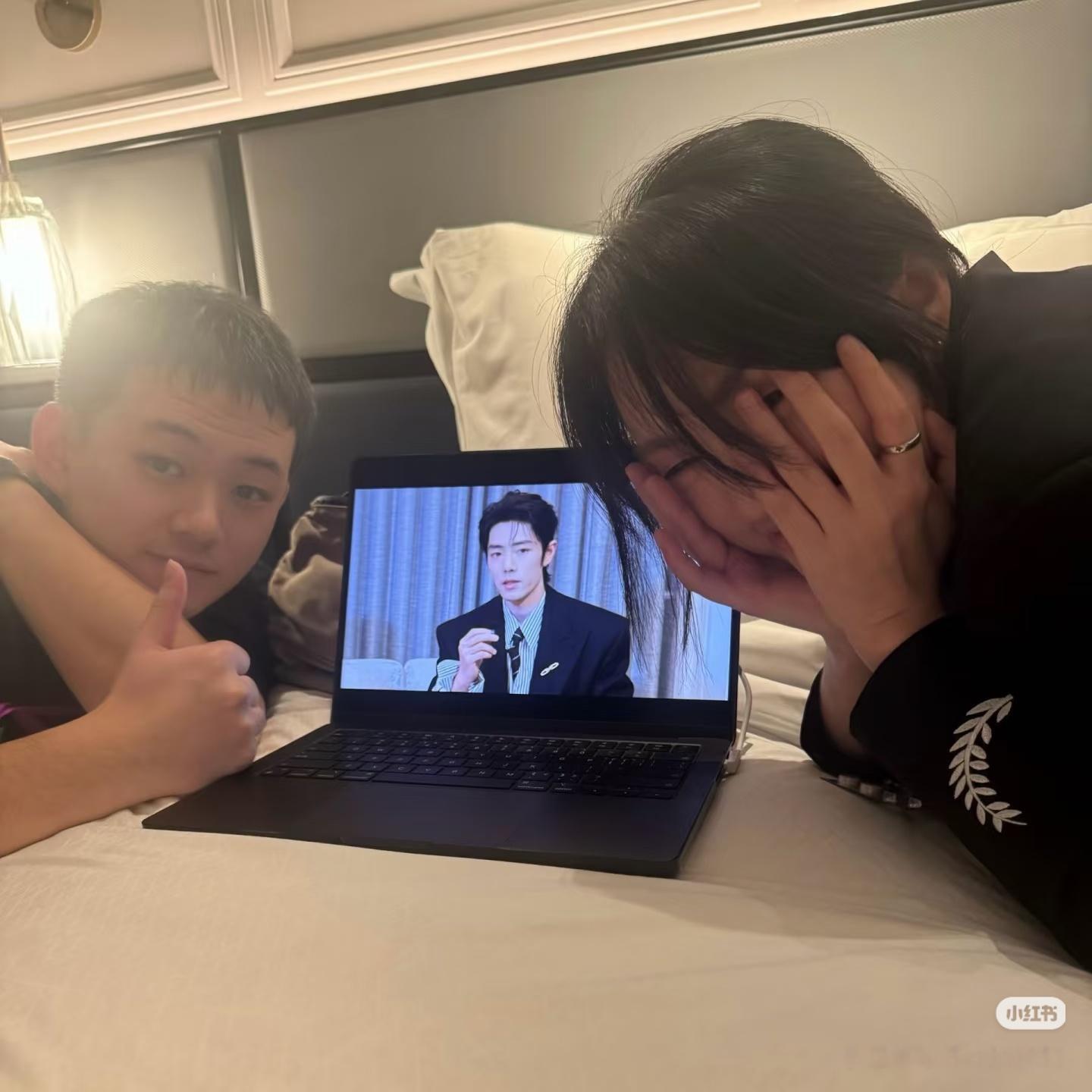 采访到肖战的记者好嗨：“27岁采访到影帝肖战，请叫我战帝记者！”