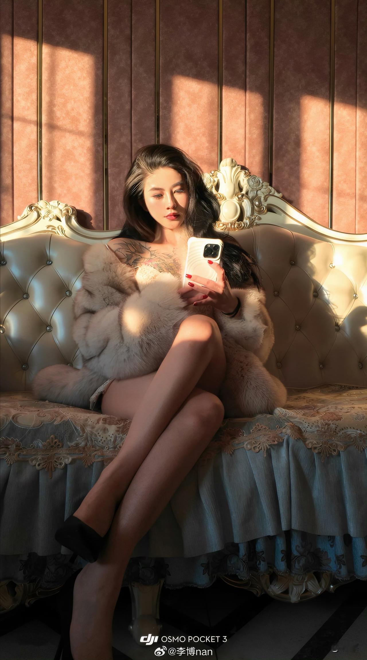 【心情生病时，请允许自己退回成植物】

当情绪的根系开始发疼，就安心退回到植物的