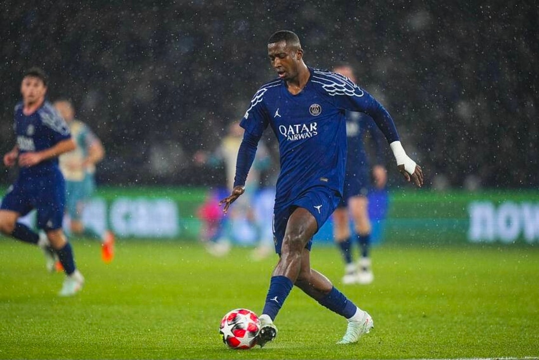 大巴黎官方：帕乔将继续休息，将在圣诞节后恢复训练法甲巴黎圣日耳曼俱乐部官方宣布，